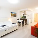 Apartment 101 Athen, Apartment, 38m2 1-4 Pers