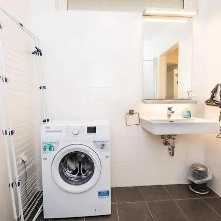 アパート 101 Athen, Apartment, 38m2 1-4 Pers *