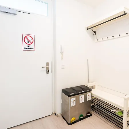 101 Athen, Apartment, 38m2 1-4 Pers *