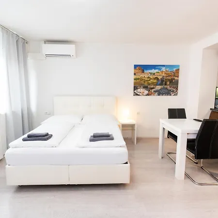 101 Athen, Apartment, 38m2 1-4 Pers * クラーゲンフルト