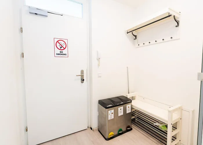 101 Athen, Apartment, 38m2 1-4 Pers *